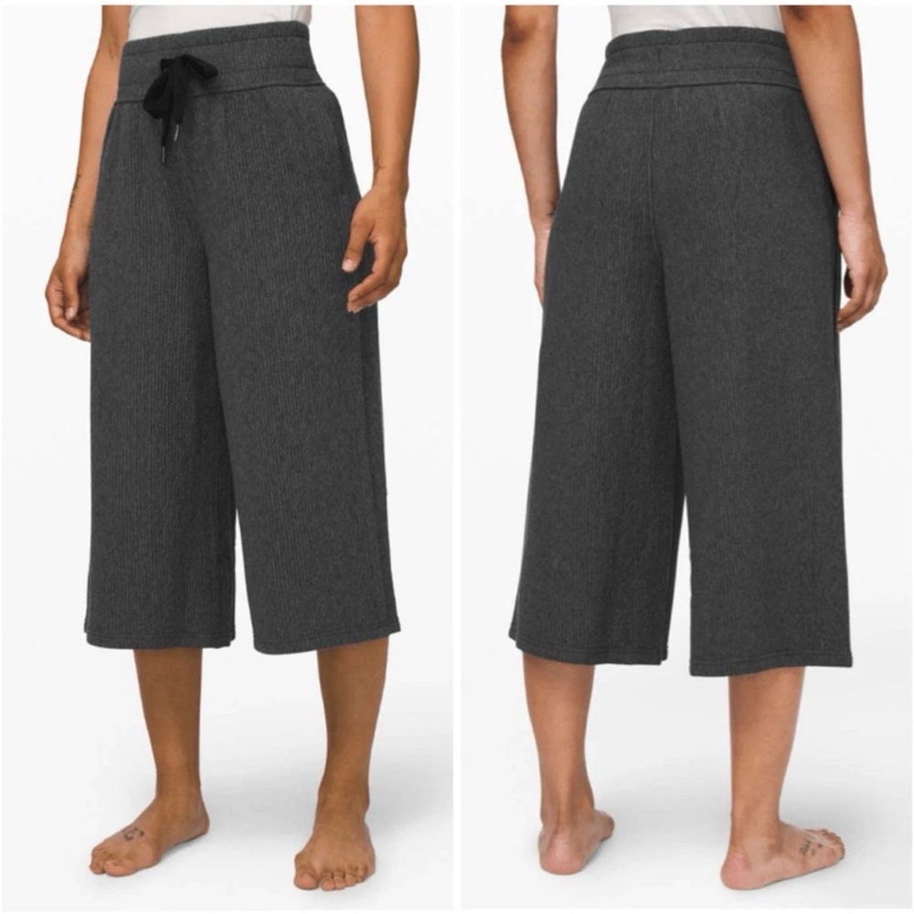 Lululemon Retreat Yourself Yoga Wide Leg Crop Pants, Women's 4, Ribbed Dark Grey - Picture 2 of 6